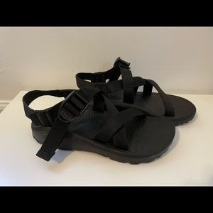 Black Chaco Z Cloud Sandals - Women’s Size 5 - worn less than 4 times!